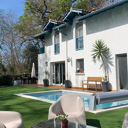 Prázdninový dům Jolie Maison Familiale Proche Et Ocean *